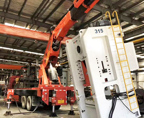 普宁提升工作效率，选择优质折臂吊租赁服务