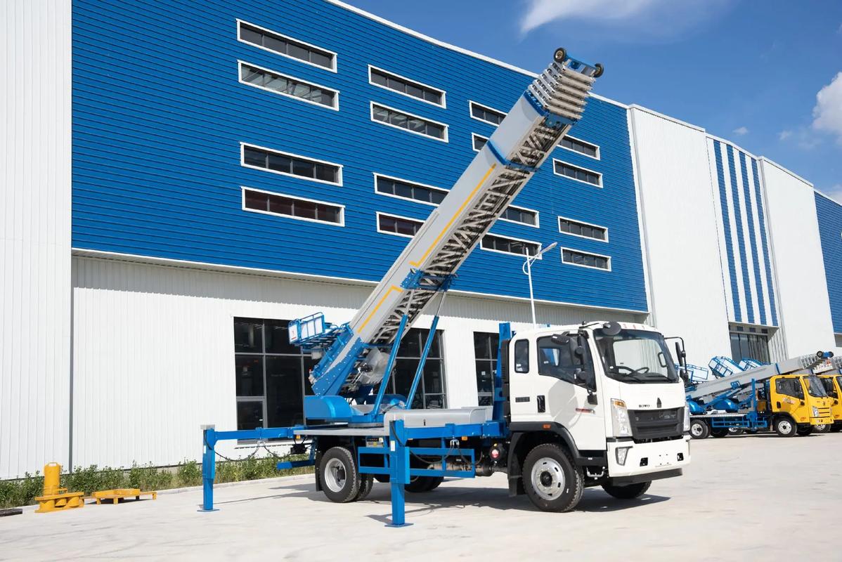 普宁小型云梯车上料车租赁多少钱