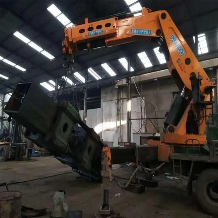 普宁200吨折臂吊出租