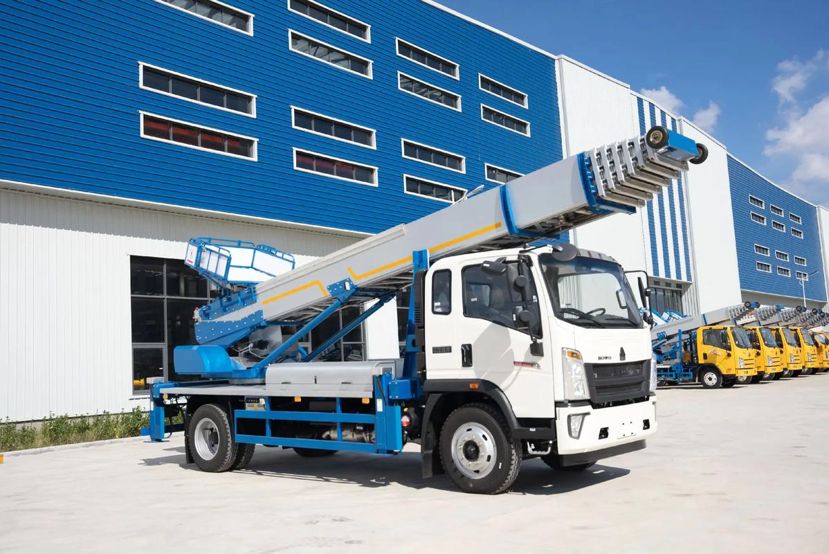 普宁出租云梯车高空作业车 建筑垃圾搬运